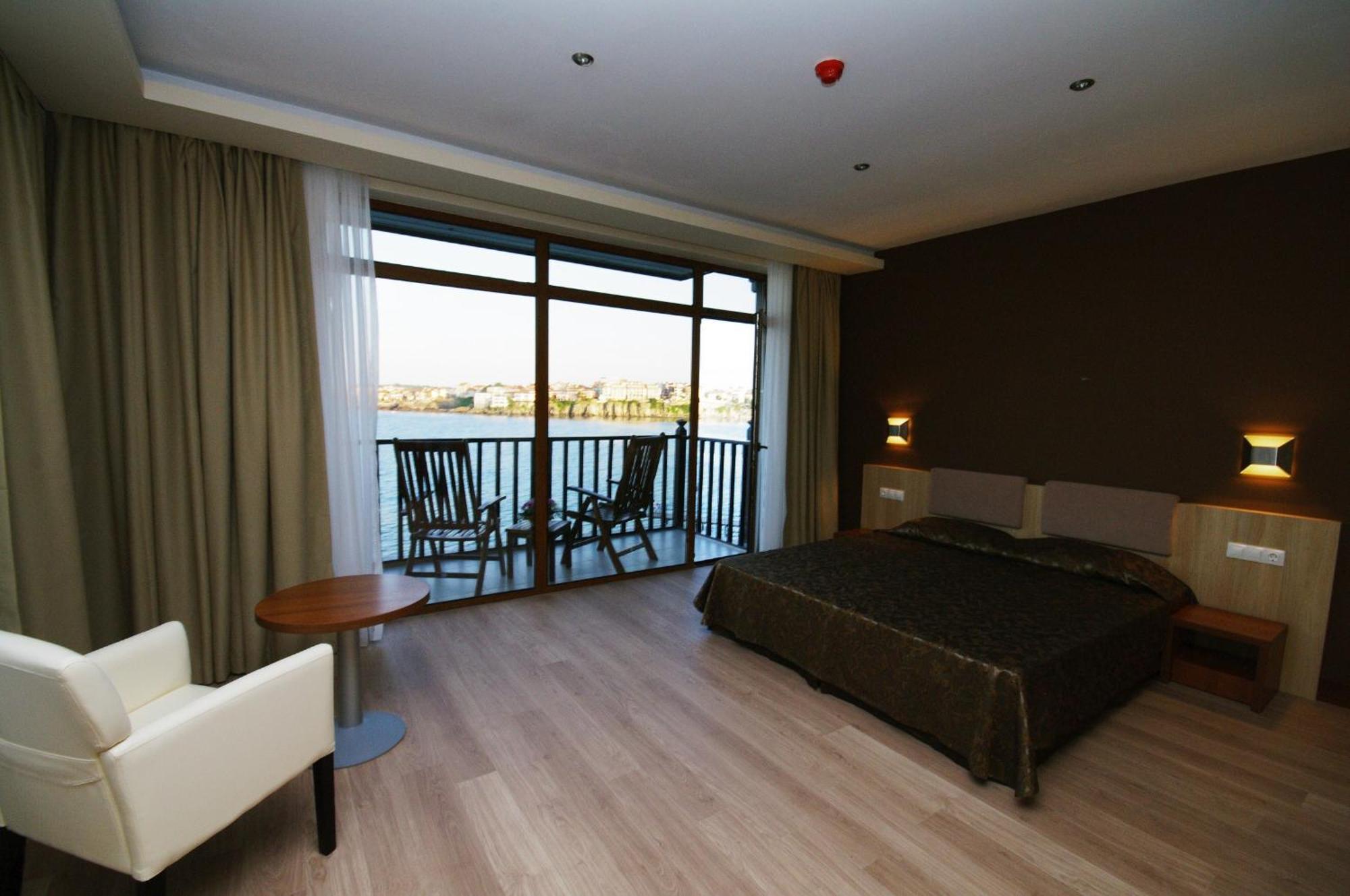Family Hotel Casa Del Mare Sozopol Exterior photo